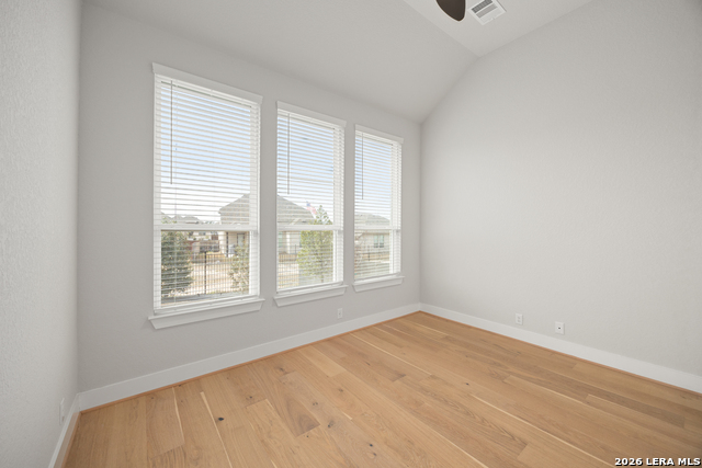 Image 19 of 65 For 3027 Daplyn Park