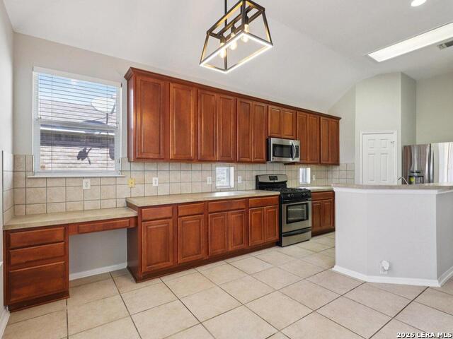 Image 16 of 50 For 4723 River Rock