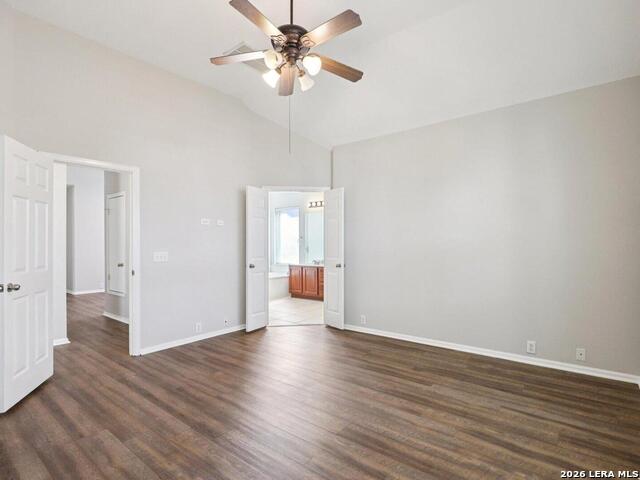 Image 33 of 50 For 4723 River Rock