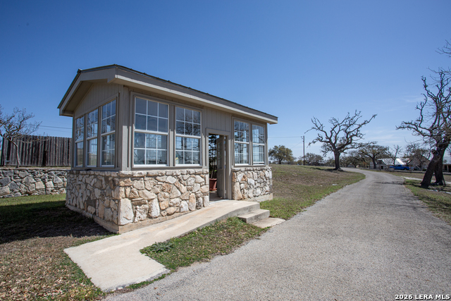 Image 22 of 35 For 2951 Fall Creek Rd