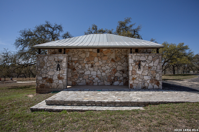 Image 30 of 35 For 2951 Fall Creek Rd