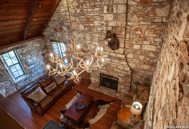 Image 4 of 35 For 2951 Fall Creek Rd