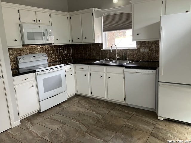 Image 2 of 18 For 11303 Vance Jackson  A5