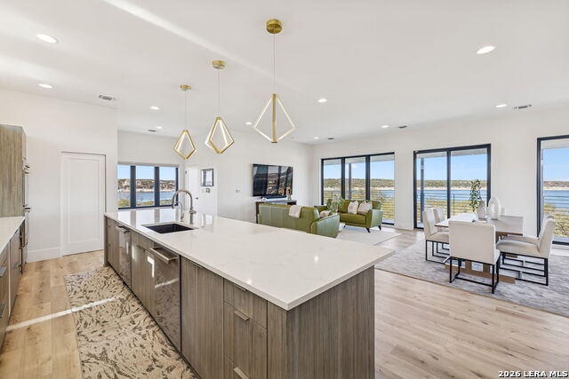 Image 16 of 49 For 1521 Chipmunk