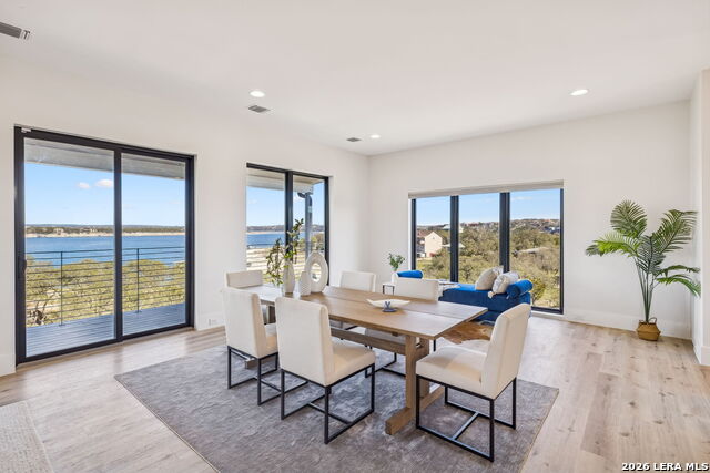 Image 21 of 49 For 1521 Chipmunk