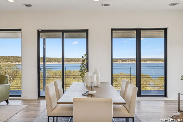 Image 25 of 49 For 1521 Chipmunk