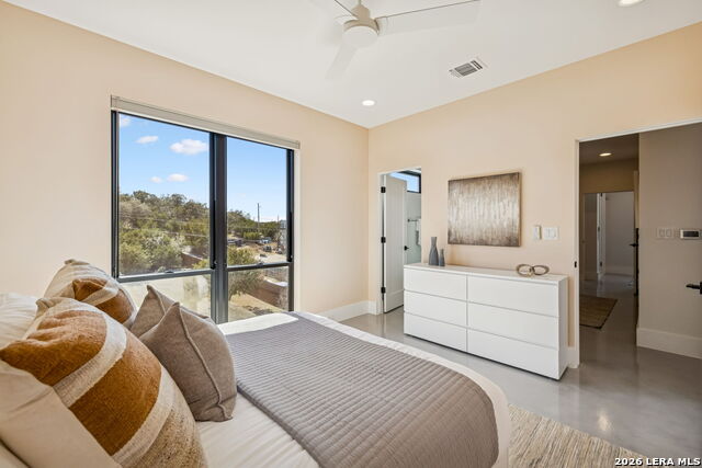 Image 29 of 49 For 1521 Chipmunk