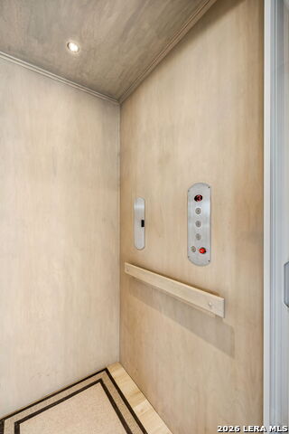 Image 38 of 49 For 1521 Chipmunk