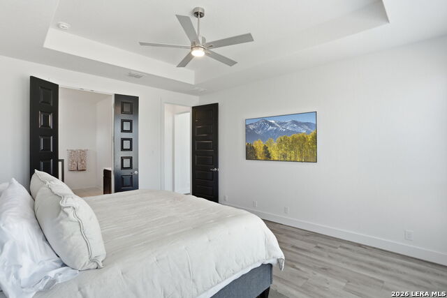 Image 22 of 47 For 405 Corwin  