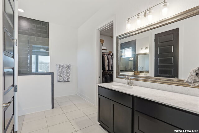 Image 23 of 47 For 405 Corwin  