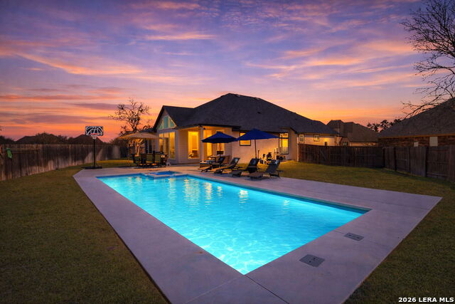 Image 42 of 47 For 405 Corwin  