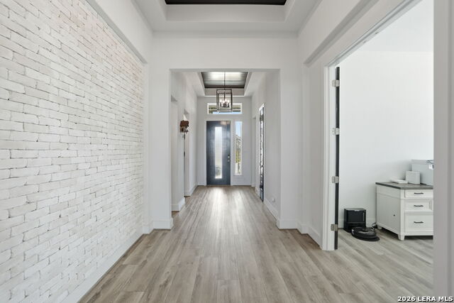 Image 5 of 47 For 405 Corwin  