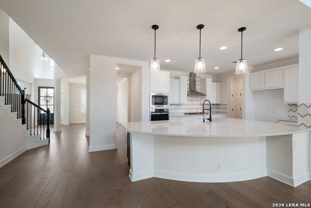 Image 10 of 29 For 8735 Shady Gate