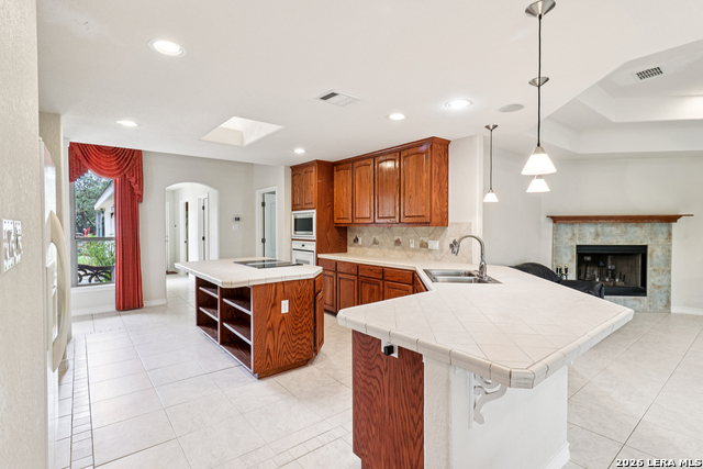 Image 17 of 66 For 718 Park Shores