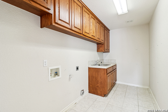 Image 33 of 66 For 718 Park Shores