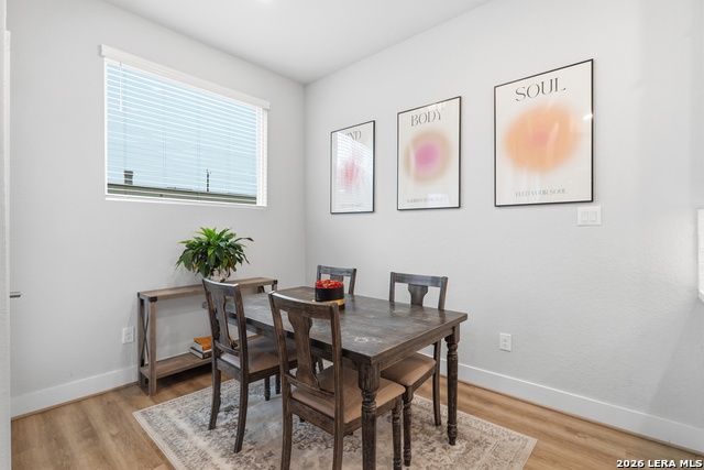 Image 14 of 33 For 8851 Oakland  10