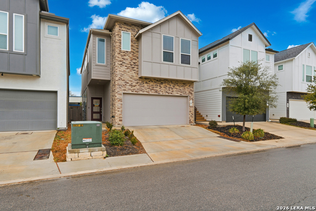 Image 5 of 33 For 8851 Oakland  10