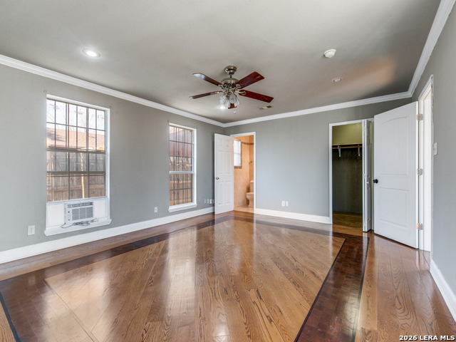 Image 19 of 21 For 9334 Cliff Way St