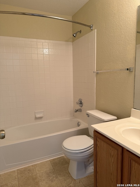 Image 22 of 24 For 14803 Academy Oak