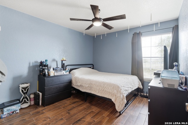 Image 10 of 29 For 400 Clear Lake