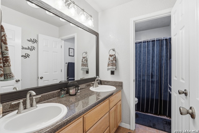 Image 11 of 29 For 400 Clear Lake