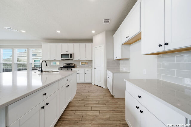 Image 14 of 30 For 12071 Pitcher