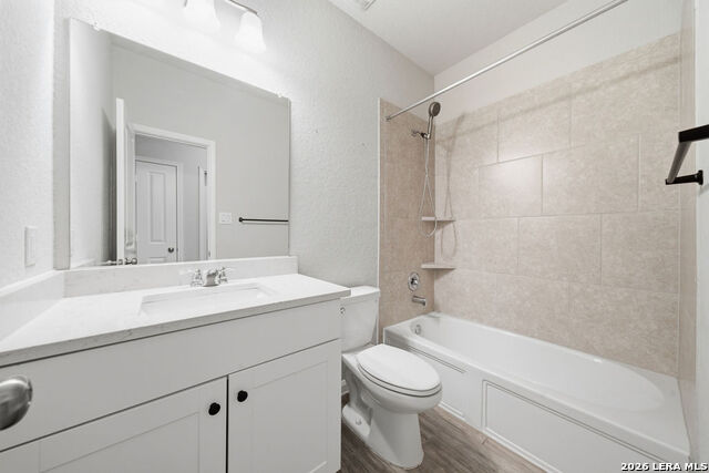 Image 26 of 30 For 12071 Pitcher