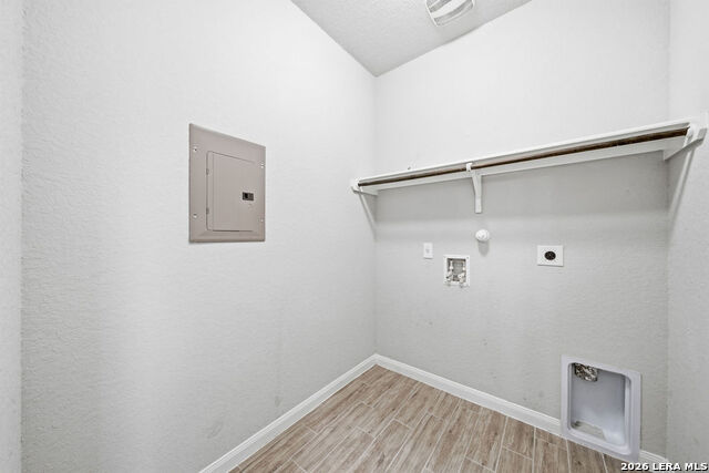 Image 27 of 30 For 12071 Pitcher