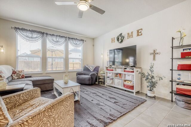 Image 4 of 27 For 6519 Runaway Row