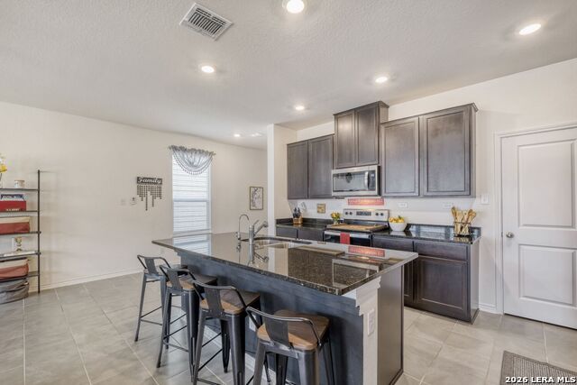 Image 9 of 27 For 6519 Runaway Row