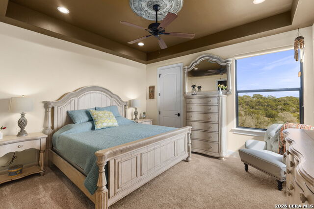Listing photo id 50 for 1039 Bluewater Place