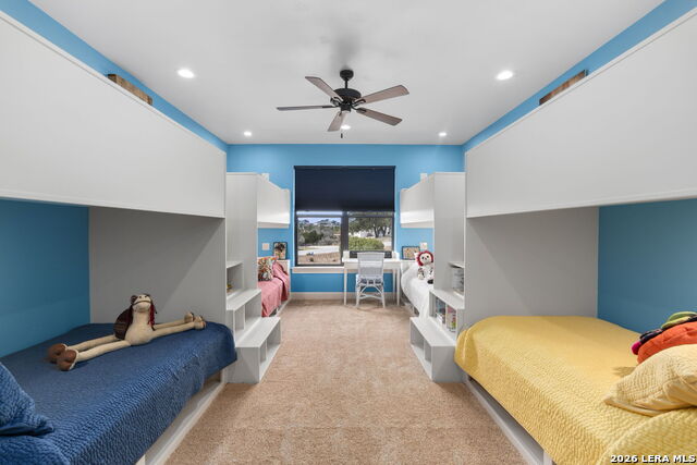 Listing photo id 57 for 1039 Bluewater Place