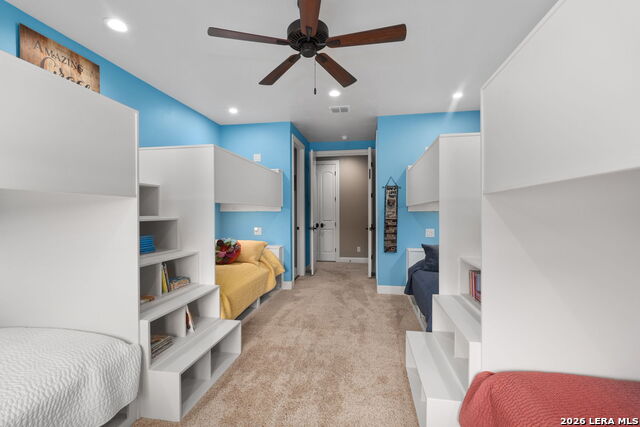 Listing photo id 58 for 1039 Bluewater Place