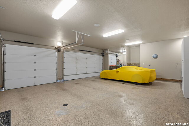 Listing photo id 69 for 1039 Bluewater Place