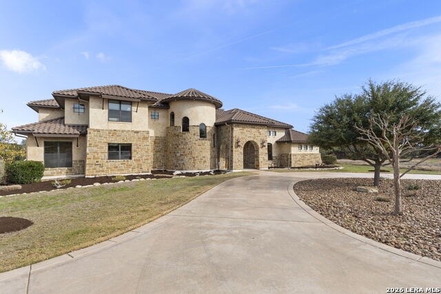 Listing photo id 92 for 1039 Bluewater Place