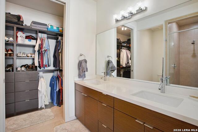 Image 16 of 25 For 17902 La Cantera  Unit 216