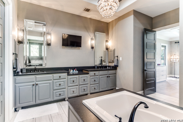 Image 15 of 44 For 148 Woodland