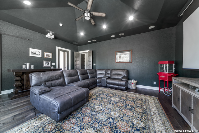 Image 22 of 44 For 148 Woodland