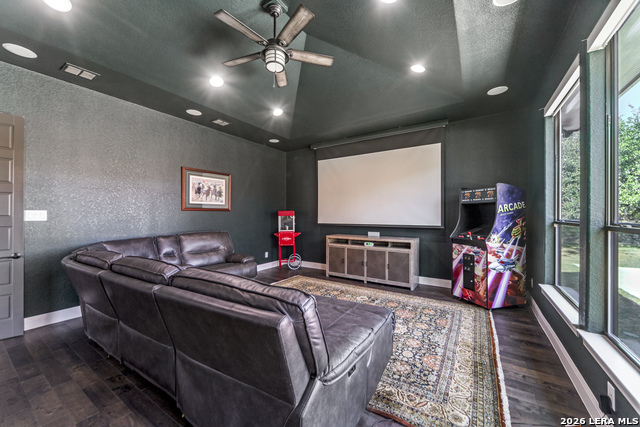 Image 23 of 44 For 148 Woodland