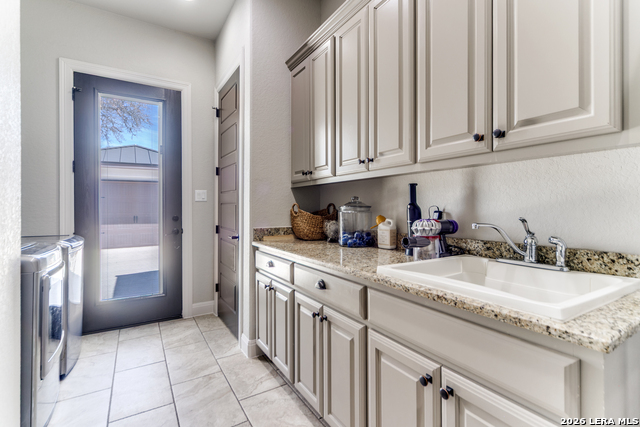 Image 34 of 44 For 148 Woodland