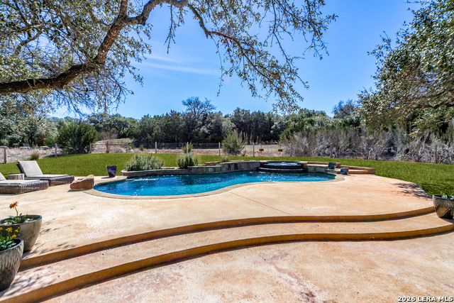 Image 41 of 44 For 148 Woodland