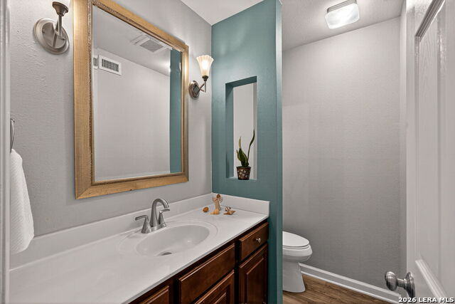 Image 11 of 24 For 1045 Shook  105 B