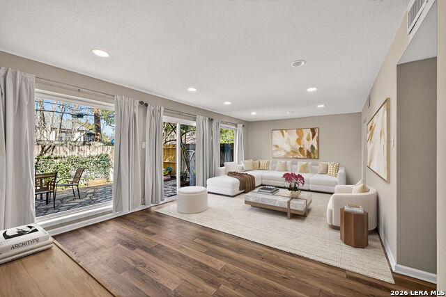 Image 2 of 24 For 1045 Shook  105 B