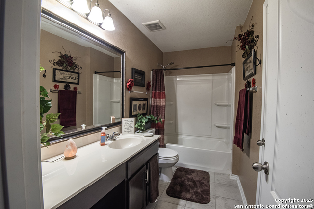 Image 29 of 34 For 9643 Pleasanton Bluff