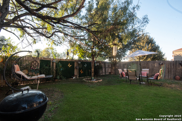 Image 32 of 34 For 9643 Pleasanton Bluff