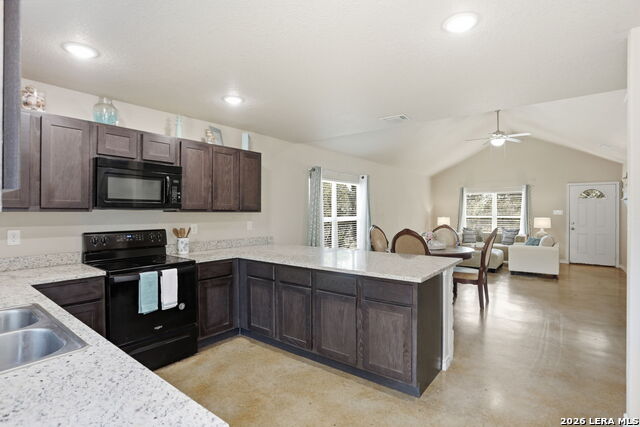 Image 9 of 23 For 341 Ridge  