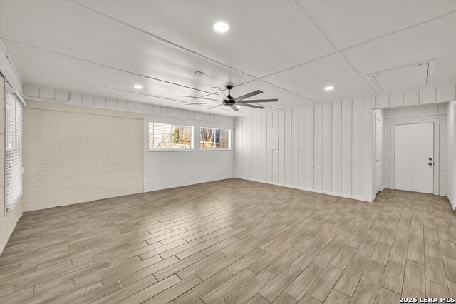 Image 27 of 34 For 130 Dawnridge