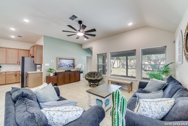 Image 11 of 26 For 102 Bretford