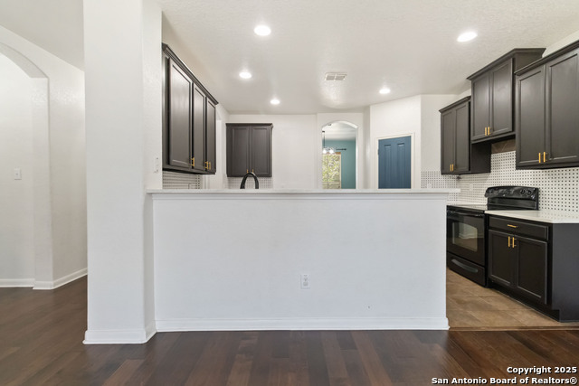 Image 7 of 29 For 1822 Marufo Vega