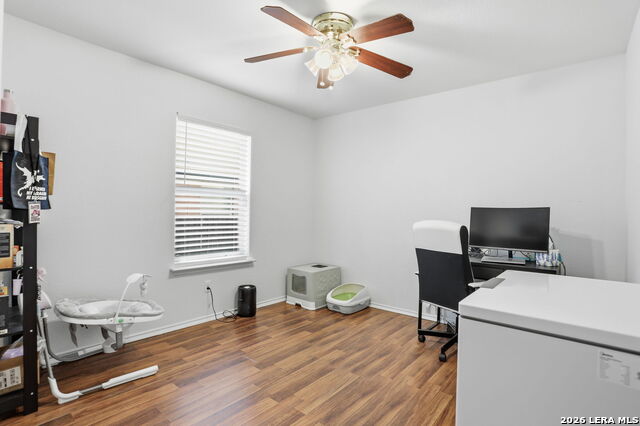 Image 16 of 30 For 10727 Shaencrossing